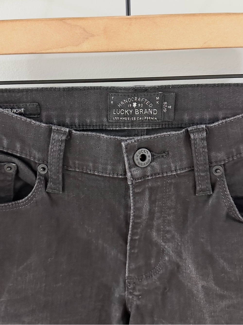 Lucky Brand Sweet Straight Jeans // Black // 6/28 - Picture 6 of 7